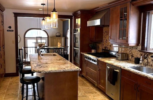 Dunchurch Cottage | Family Retreat | 4BR, Beach, Huge Dock, Firepit