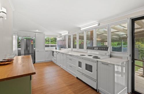 Tuggerawong House | Family Retreat