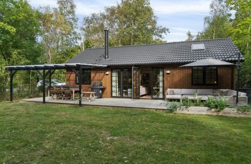 Yderby House | Family Retreat Between Forest And Beach In Odden