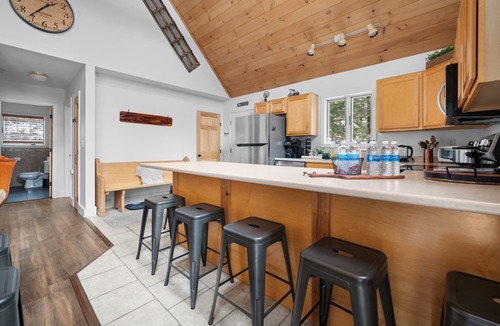 Conway Cabin | Family Retreat | Game Room + Firepit | Sleeps 10