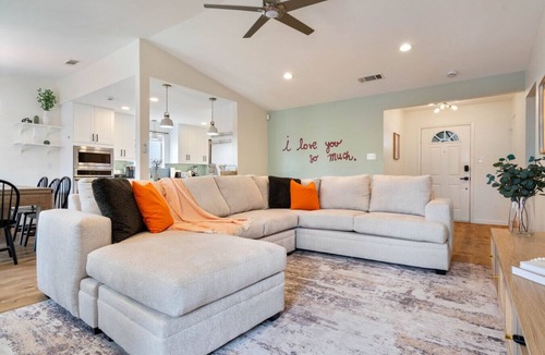 Springwoods House | Family Retreat | Games, Fire Pit & Kids Barn