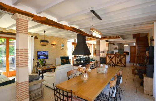 Thedirac House | Family Retreat in Thédirac