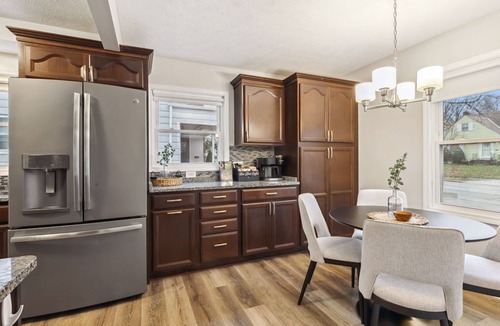 Cleveland Heights House | Family Retreat Near Cleveland Clinic w/Game Room