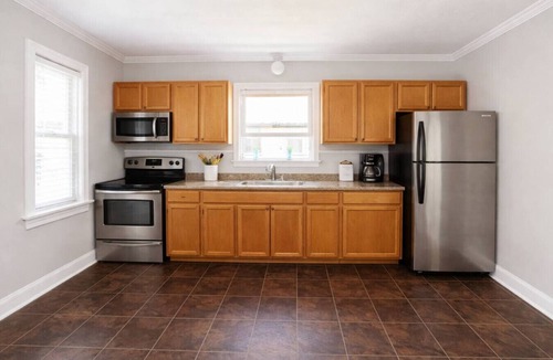 Rochester House | Family Retreat: Sleeps 16+ Near U of R