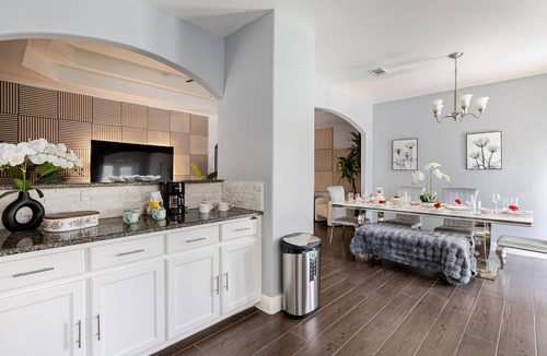 Oak Cliff Villa | Family Retreat w/Pool & Game Room/Sleeps 10