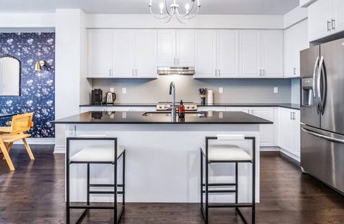 Milton House | Family Retreat w/Pool Table, Fire Table & BBQ