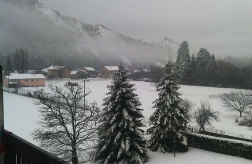 Veynes Apartment | Family room in the mountains close to the lake and town center