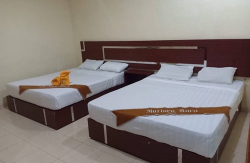 Sidomulyo House | Family Rooms 4 pax at Mutiara Batu