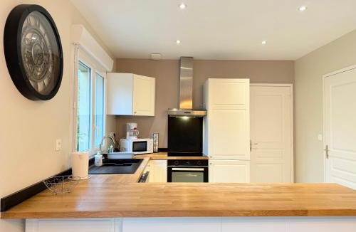 Vaucelles House | Family's Home