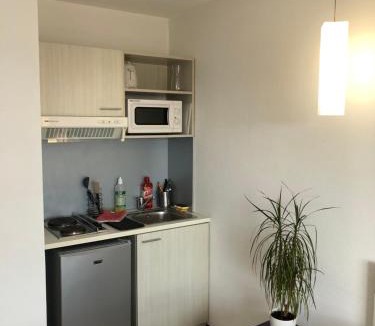 Lourdes Apartment | Family Saint Vincent - Studio 2 Pers - 100m gare Lourdes - WIFI