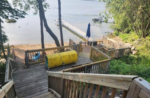 Ortonville House | Family Shoreline Hideaway