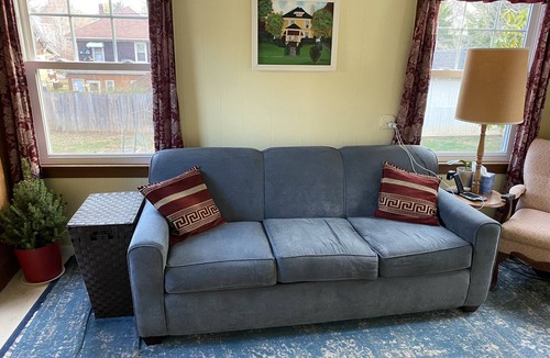 Lynchburg Apartment | Family Size Four Square near Rivermont Ave and Downtown Lynchburg