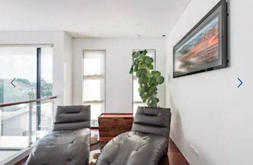 Bella Vista House | Family-sized with all modern amenities