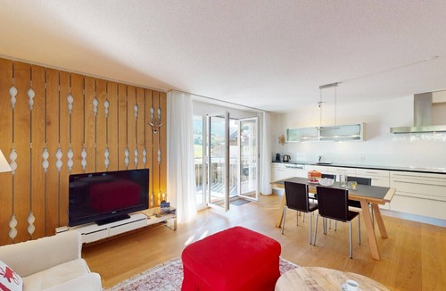 Lenz Apartment | Family ski oasis with mountain view