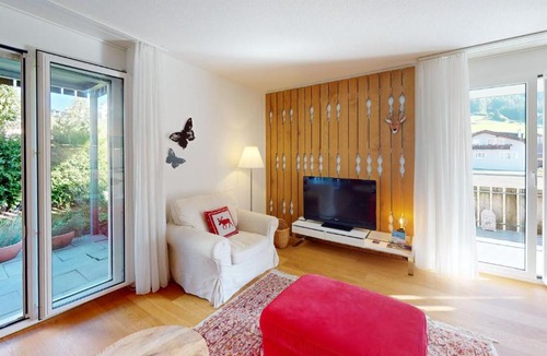 Lenz Apartment | Family ski oasis with mountain view