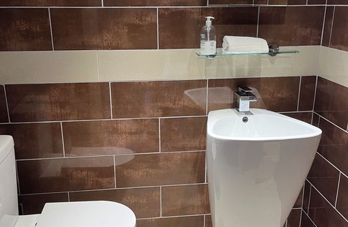 Axminster Hotel | Family suite