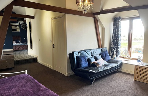 Axminster Hotel | Family suite