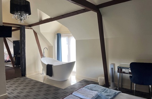 Axminster Hotel | Family suite