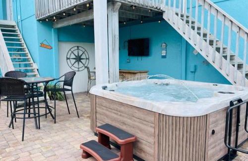 Holmes Beach House | Family Tides