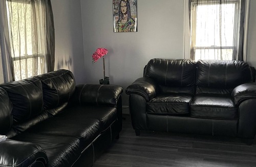 Binghamton House | Family Time