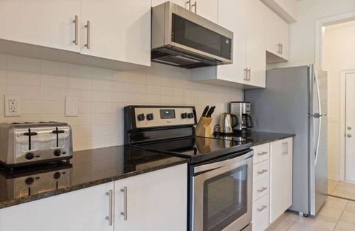 The Blue Mountains Villa | Family Townhome at Blue with Resort Shuttle