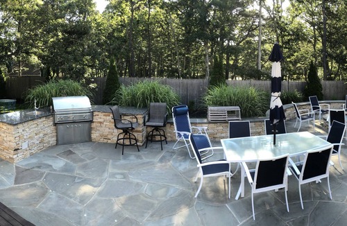 South Orleans House | Family Vacation Dream! Firepit, Outdoor Kitchen & Central AC