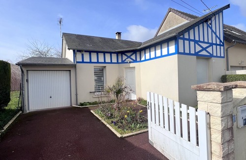 Ouistreham House | Family vacation home