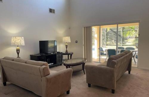 Crescent Lakes House | Family Vacation Home in Quiet Community with Private Pool and Spa