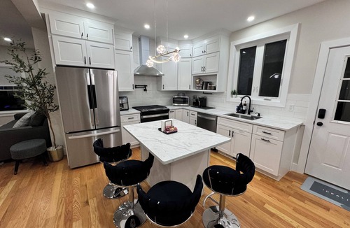 Norwood Condo | Family Vacation Modern Norwood