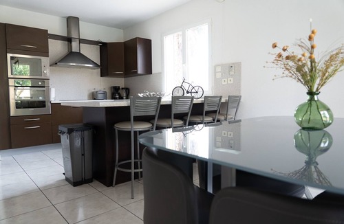 Pinet House | Family vacation quiet beach