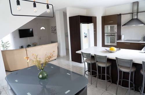 Pinet House | Family vacation quiet beach