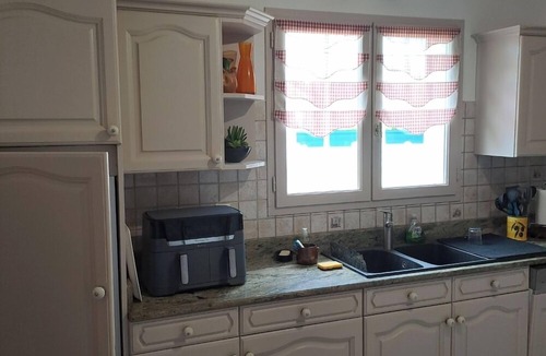 Claira Villa | Family vacation villa: T5-4bedroom-Pool-Clim and WiFi