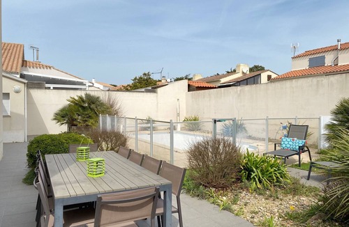 Bretignolles-sur-Mer House | Family villa with heated private pool, 800m to beach, WiFi
