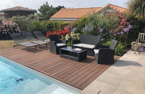 Prefailles Villa | Family villa 10 persons - swimming pool and sea view - 400 m from the sea and the village