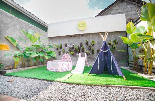 Sleman House | Family Villa in Central Sleman with Playground