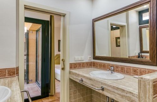 Navata House | Family villa in Torremirona Resort