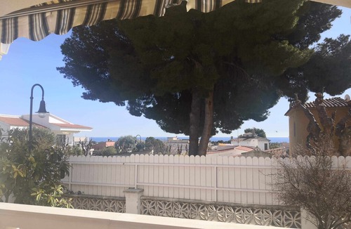 Roda de Bara House | Family villa with pool, BBQ 1.5km from the beach