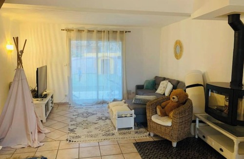 Bouc-Bel-Air Villa | Family villa with swimming pool, pétanque and plancha