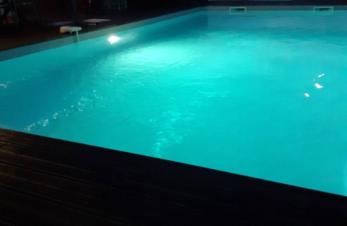 Gujan-Mestras House | Family villa with heated pool, in a quiet location close to the lake and center.