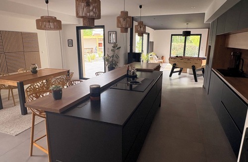 Beaupuy Villa | Family villa with pool & summer kitchen 15 min from the capitole