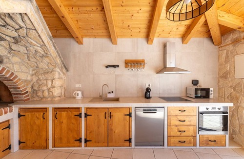 Cista Velika House | Family Villa with Pool near Krka Park