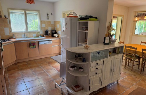 Banon House | FAMILY VILLA with private swimming pool, on huge wooded grounds