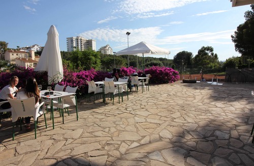 Vallpineda Villa | Family Villa With Swimming Pool For Up To 4 People (2 Children Minimum)