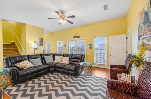 Fort Morgan House | Family Waves