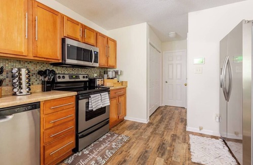 Durham House | Family & Work Home Near Duke University & Hospitals