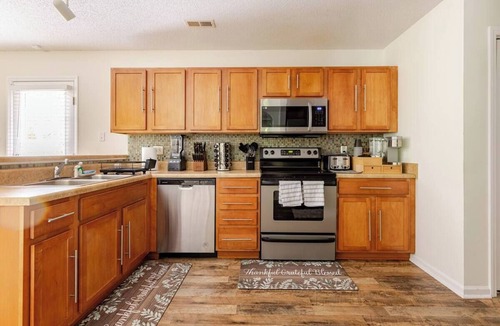 Durham House | Family & Work Home Near Duke University & Hospitals