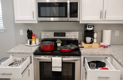 Durant Apartment | Family/worker friendly, byChoctaw,LongStayDiscount