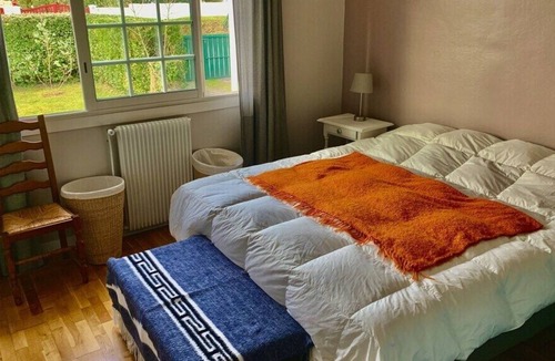 Ustaritz House | FamilyHouse in the Basque Country. Great garden to enjoy and closed great places