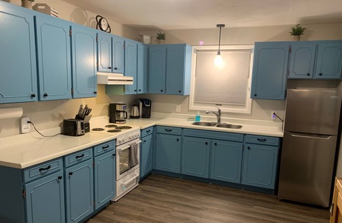 South Bruce Peninsula Cottage | Famous Beaches. Family fun & adventure, exploring Bruce Peninsula. Pet Friendly!