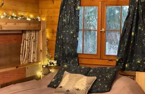 Hayward House | Fancy Fireflies Cabin